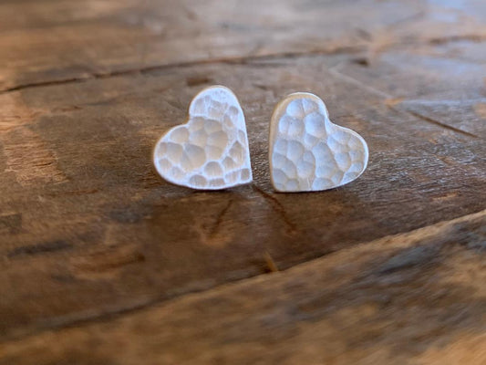 Amore Stud Earrings- Fine Silver Post Hammered Heart Earrings. Handmade.