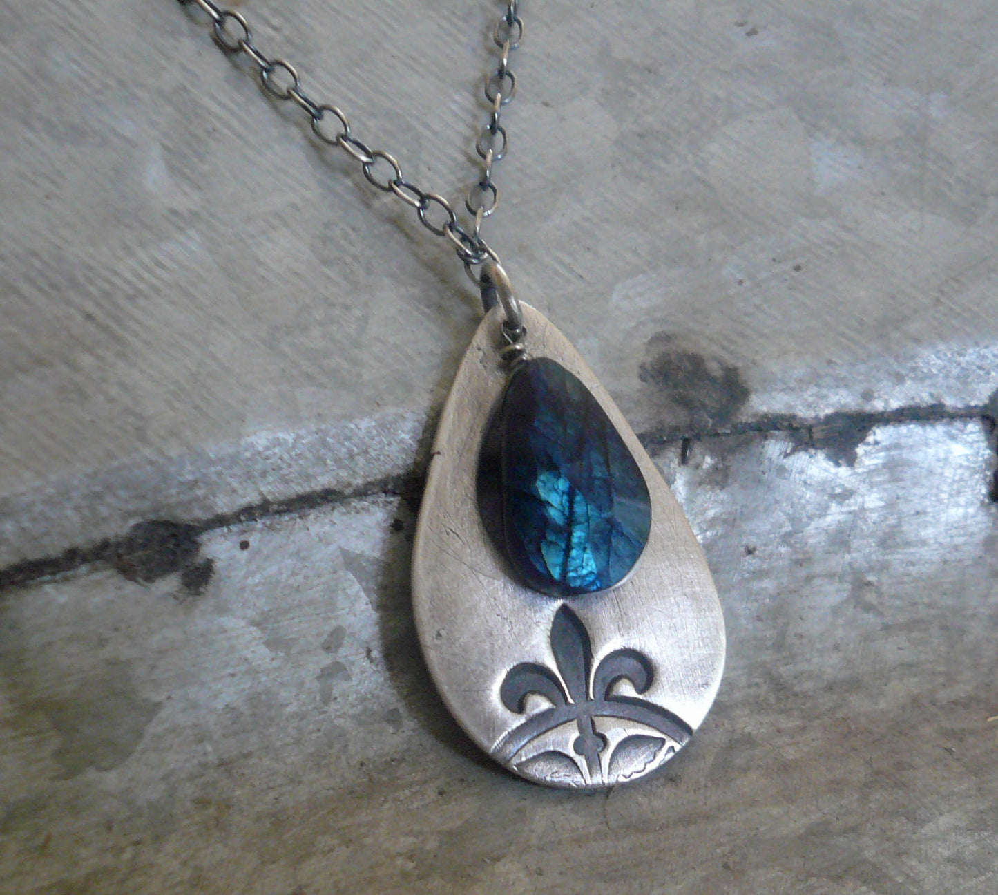 Creole Collection Necklace - Handmade. Blue Labradorite/Spectrolite. Oxidized Fine and Sterling Silver