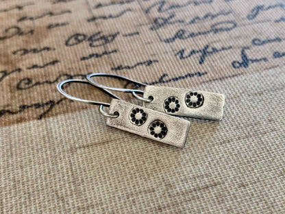 Daisy Earrings - Handmade. Oxidized fine and sterling silver. Summer Fields Collection