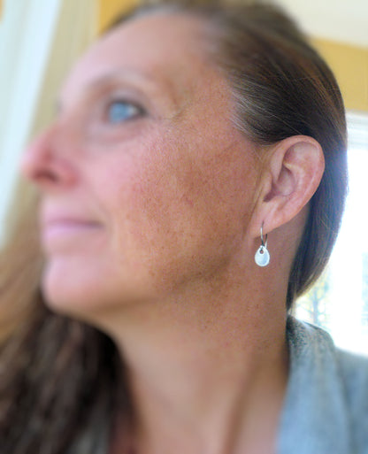 Essential Earrings Medium Tear - Handmade. Oxidized Fine and sterling silver dangle earrings