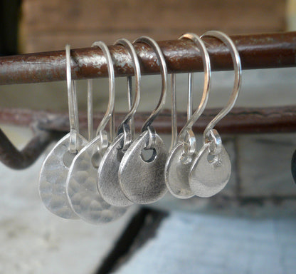 Essential Earrings Medium Tear - Handmade. Oxidized Fine and sterling silver dangle earrings