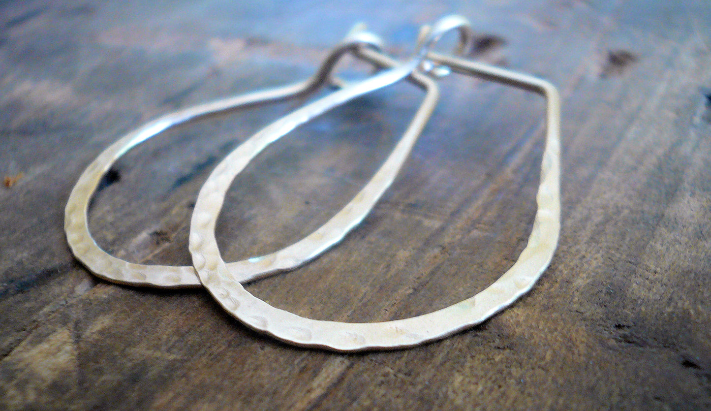 Hammered Horseshoe Hoops in Gold - Handmade. hand forged. 14kt goldfill Earrings