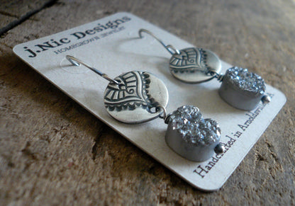 Noceur Oval Earrings - Handmade. Oxidized fine and sterling silver. Druzy