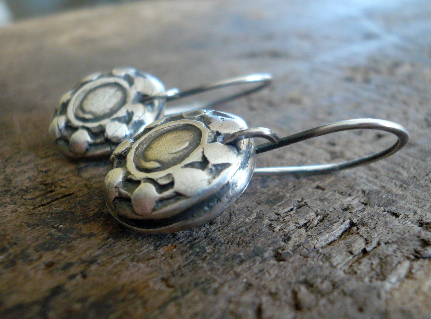 Concho Earrings - Handmade. Oxidized fine and sterling silver dangle earrings