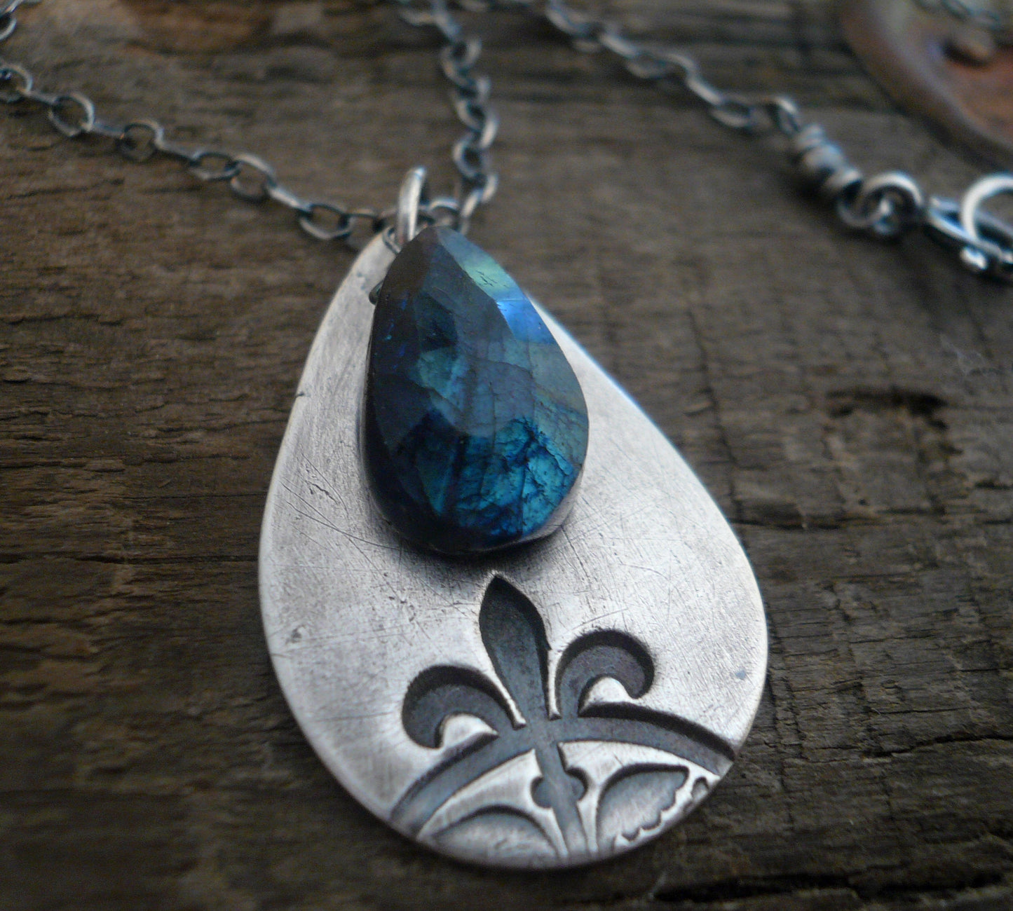 Creole Collection Necklace - Handmade. Blue Labradorite/Spectrolite. Oxidized Fine and Sterling Silver
