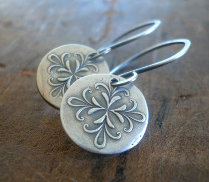 Medallion Medium Style I Necklace  - Oxidized fine and Sterling Silver. Handmade