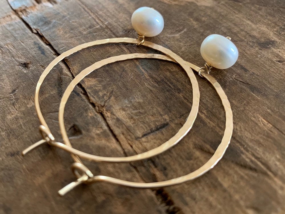 Mangly Hoops with Pearls in Gold - Choice of 6 sizes. Handmade. Hammered. 14k goldfill hoops. White freshwater pearls.