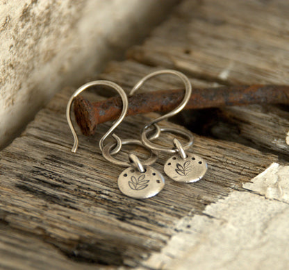 Bramble - Oxidized Fine & Sterling Silver Earrings. Handmade