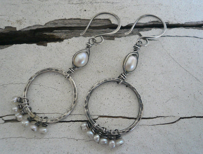 Mississippi Earrings - Freshwater pearls. Oxidized, hammered sterling silver. Handmade