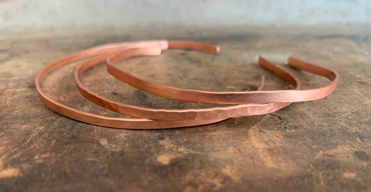 Wisp Copper Cuff Bangle Bracelet - Handmade. Hammered. Your choice of Texture. One Bangle
