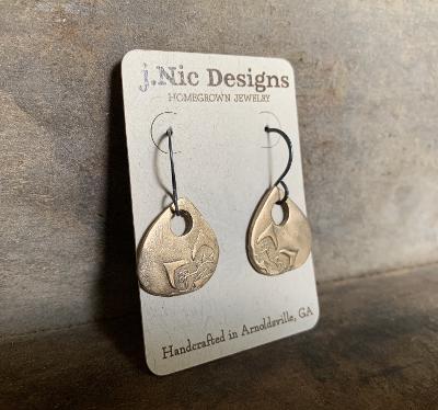 Indah Earrings - Handmade. Bronze and Oxidized sterling silver dangle earrings. Mixed Metal