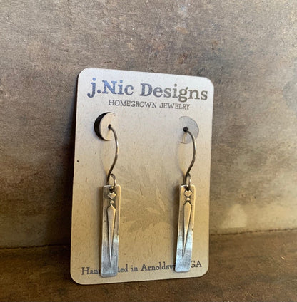Leas Earrings - Handmade. Oxidized fine & sterling silver dangle earrings.