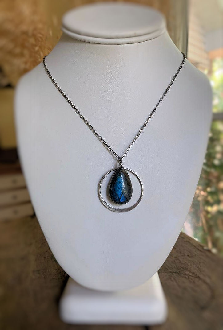 Tempesta Necklace - ONE OF A KIND, Labradorite, Oxidized Sterling Silver Elongated Cable Chain